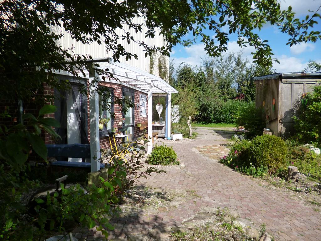 Ferienwohnung Rossenhof Weesby Екстериор снимка